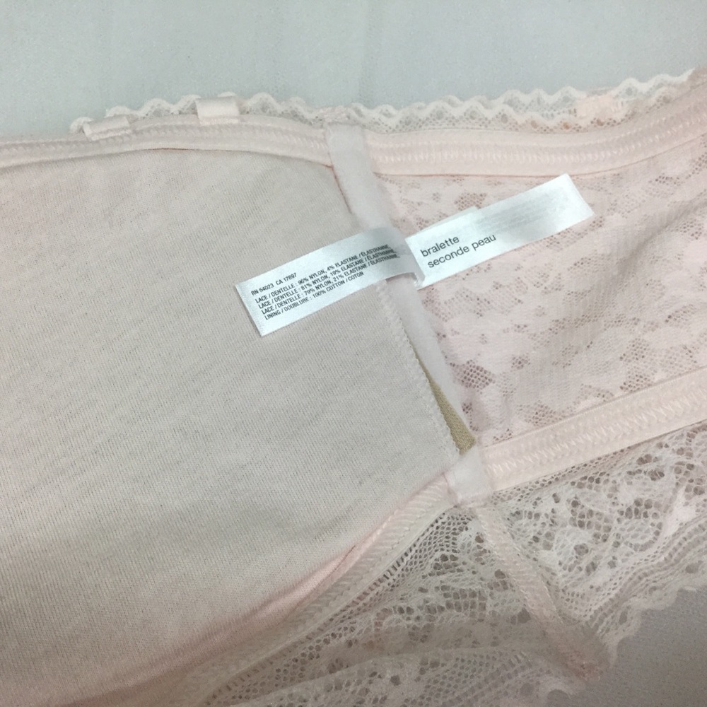 π£ Lace Bra π£ - Picture 7 of 8